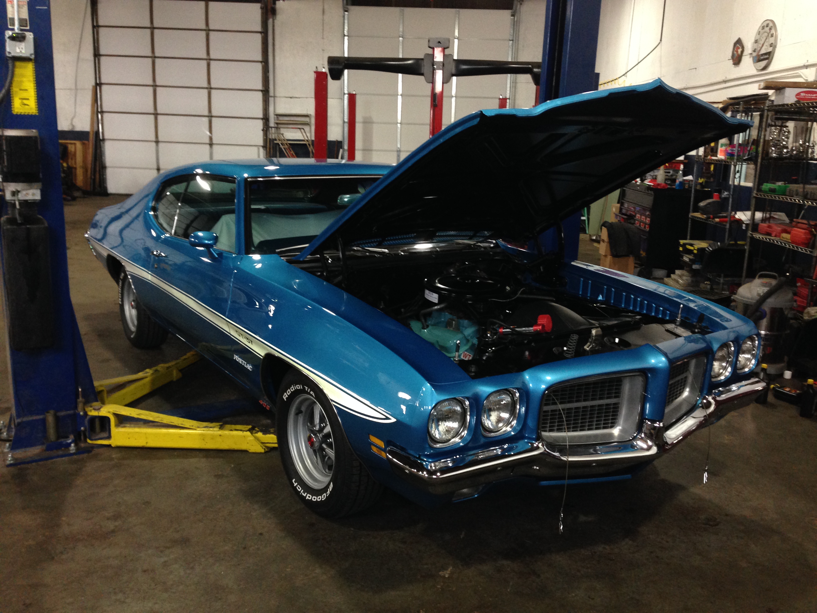 H C S Auto Repair Service