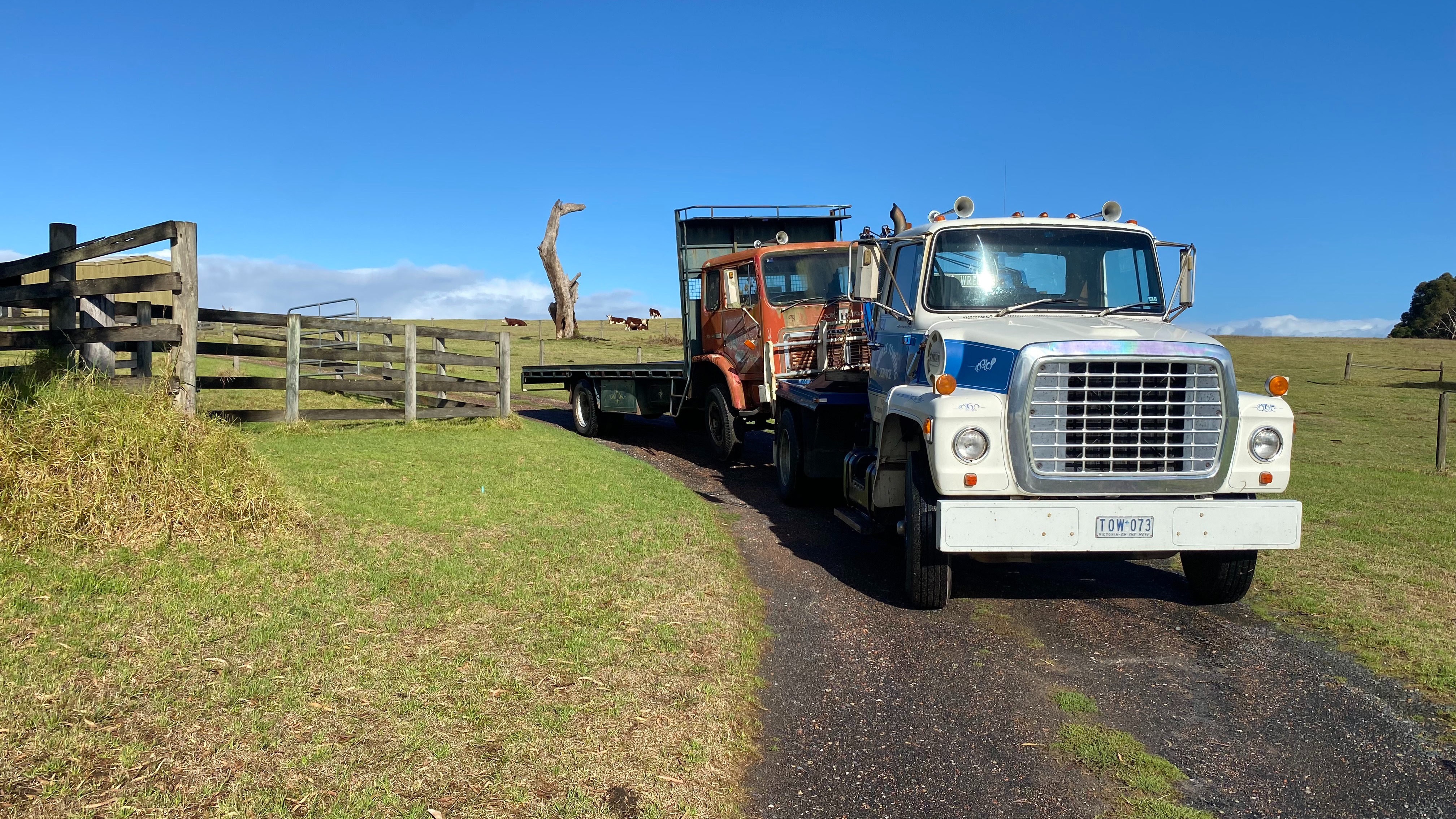 Images Squires Towing Service