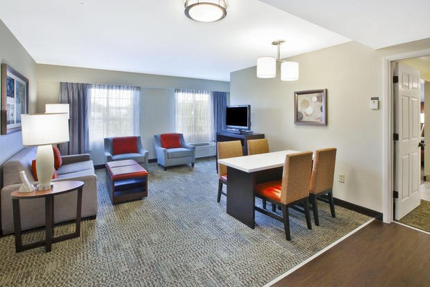 Images Staybridge Suites Cleveland Mayfield Heights Beachwd by IHG