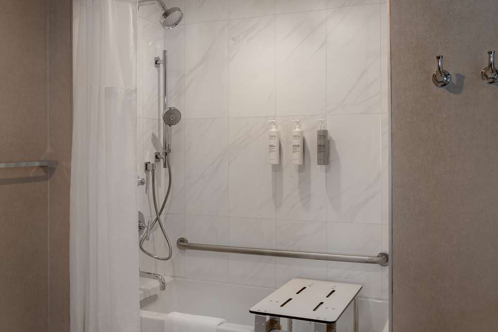 Images Hampton Inn by Hilton Winnipeg Downtown