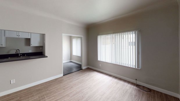 Images Barton Apartments