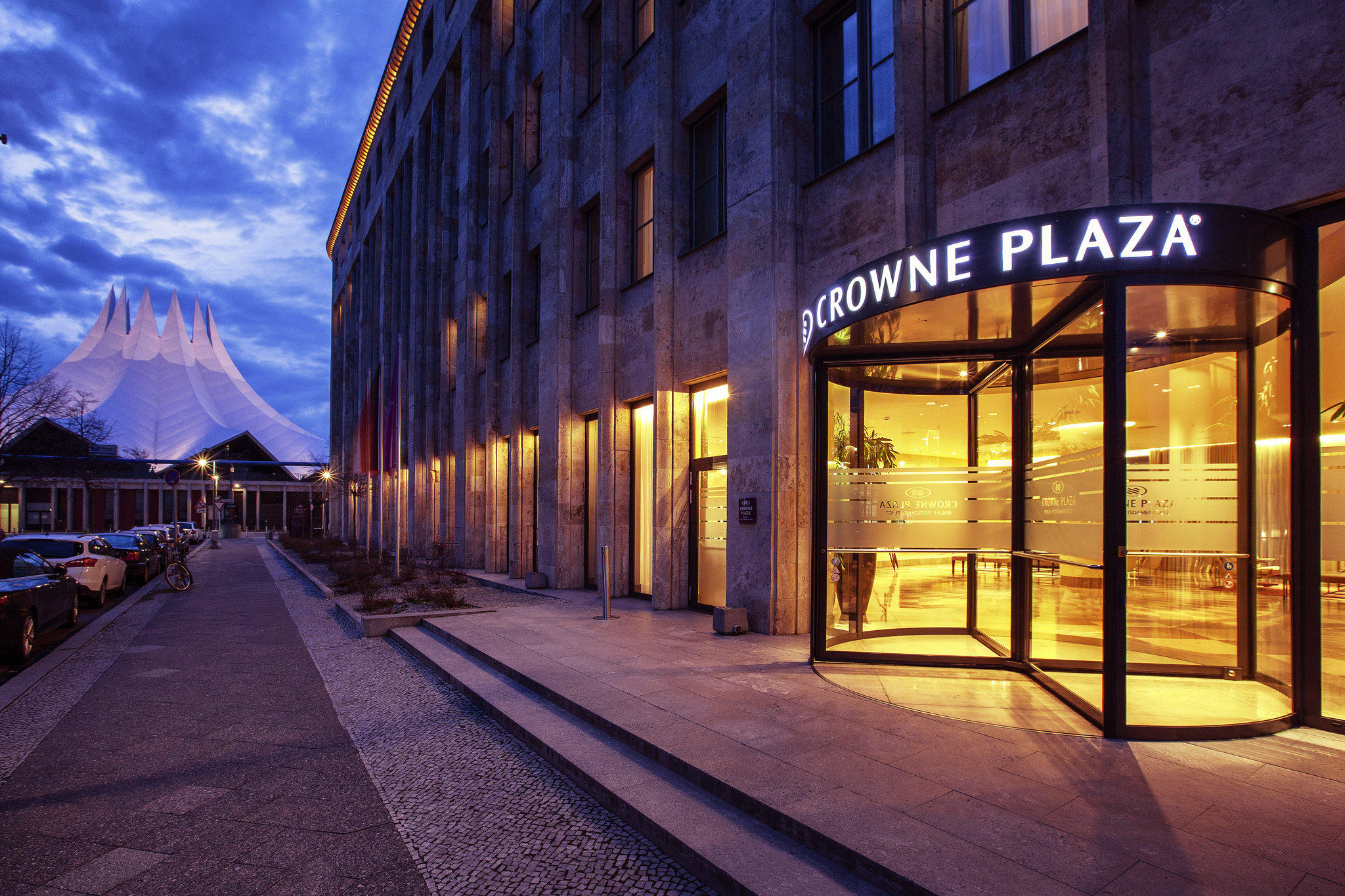 Crowne Plaza Berlin - Potsdamer Platz, an IHG Hotel, Hallesche Str 10 in Berlin