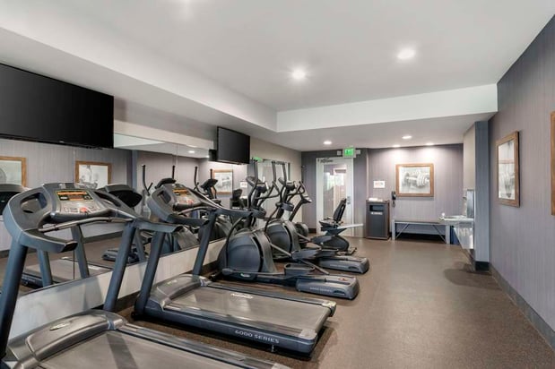 Images Best Western Plus Gardena Inn & Suites