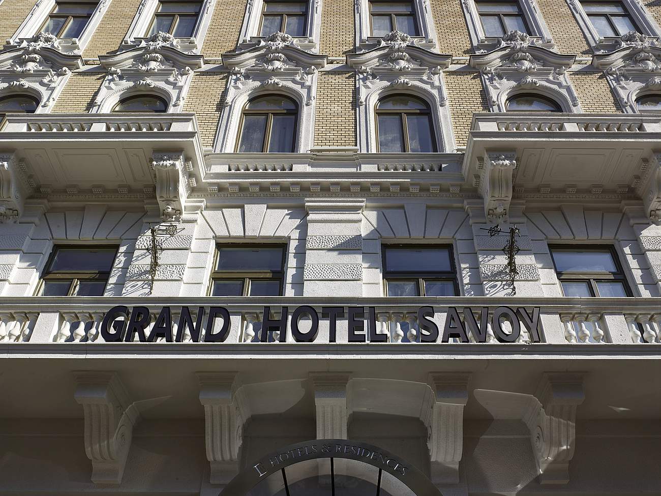 EST Grand Hotel Savoy in Budapest