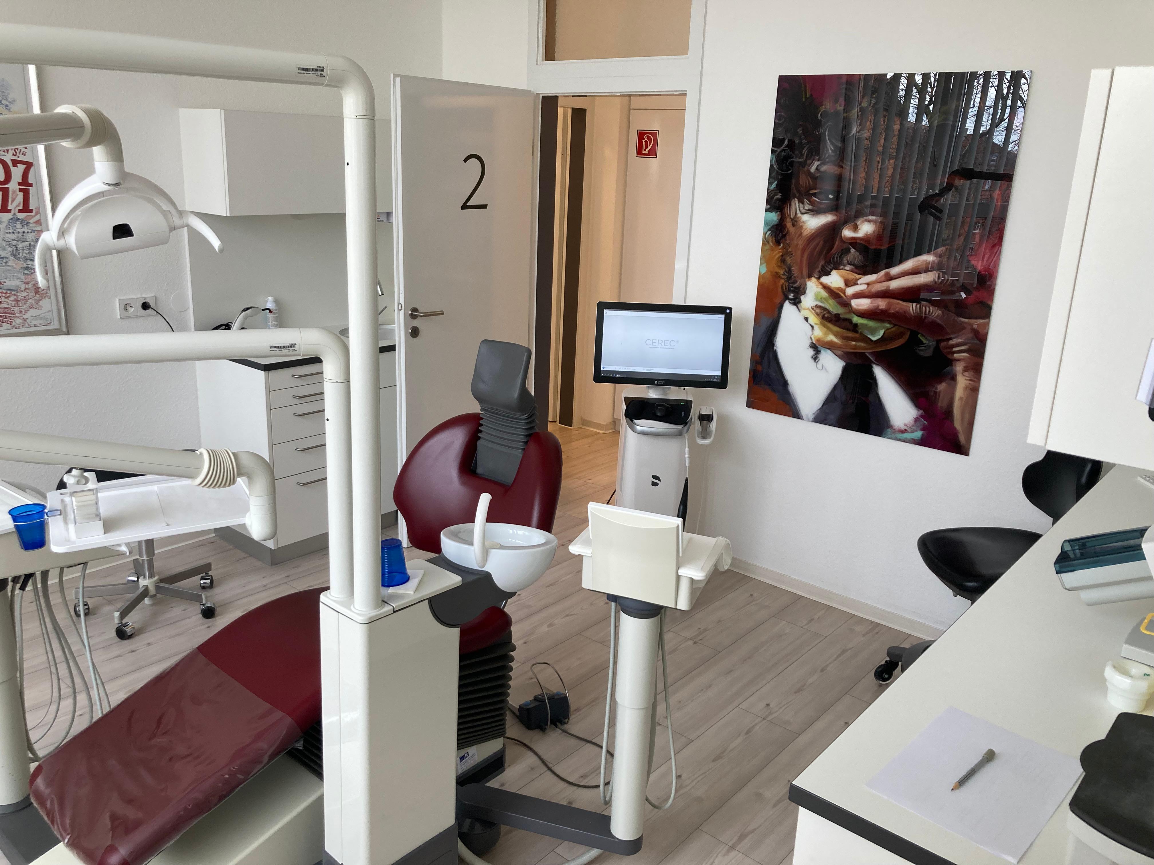 Behandlungsraum - Zahnmedizin im Rosensteinviertel - Boris Hornjak M.Sc. - Zahnarzt Stuttgart
