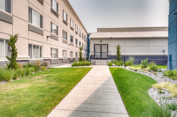 Images Holiday Inn Tacoma Mall by IHG