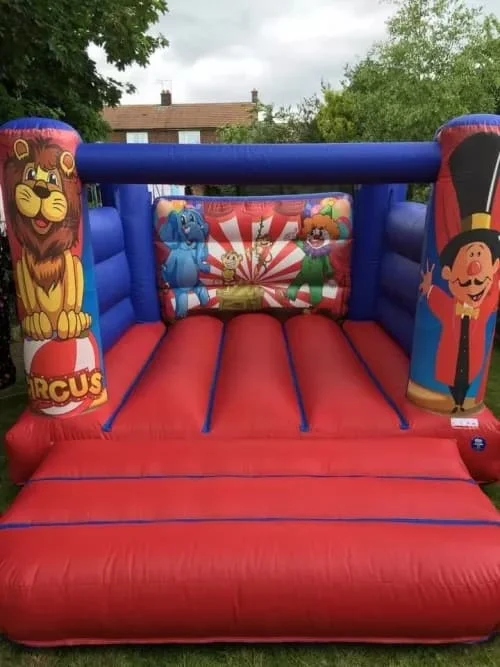 Images Top Banana Bouncy Castles