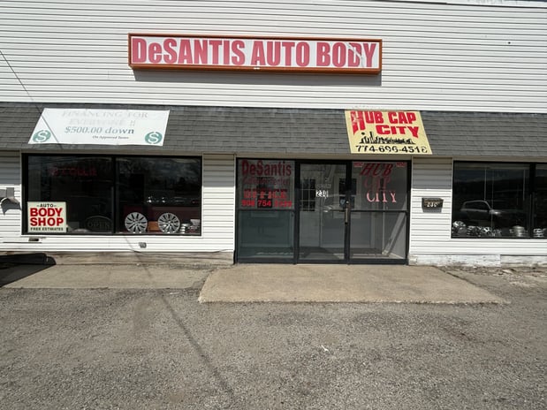Images DeSantis Collision Center