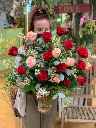 Images Love N’ Bloom Flower Shop