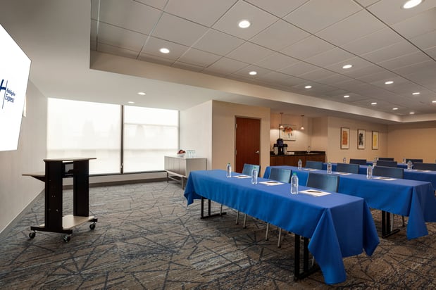 Images Holiday Inn Express Baltimore at the Stadiums by IHG