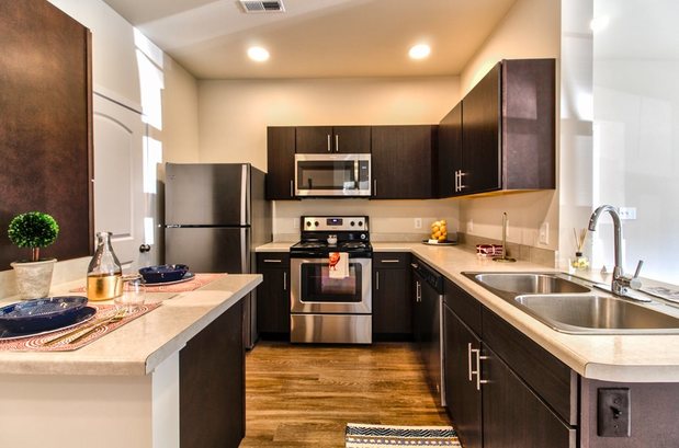 Images Aventura at Maryland Oaks