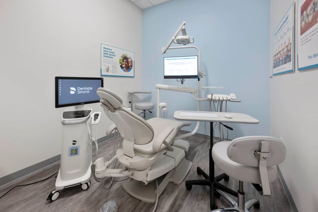 Images Fort Apache Dental Group