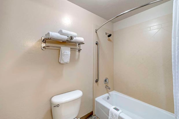 Images Best Western Liberty Inn