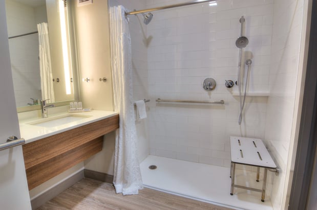 Images Holiday Inn Gainesville-University Ctr by IHG