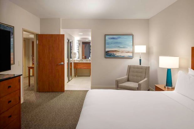 Images Hilton St. Petersburg Carillon Park