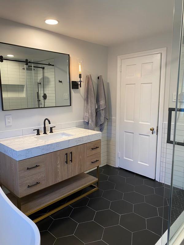 Images 215Mercury Kitchen & Bath Remodeling