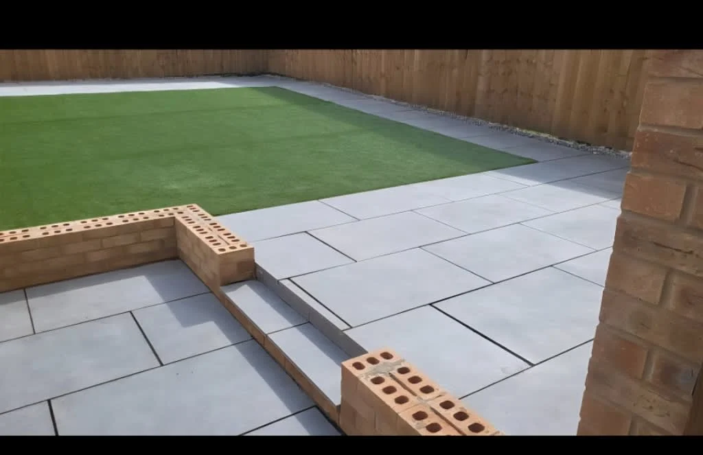 Images DH Landscaping & Building SVCS