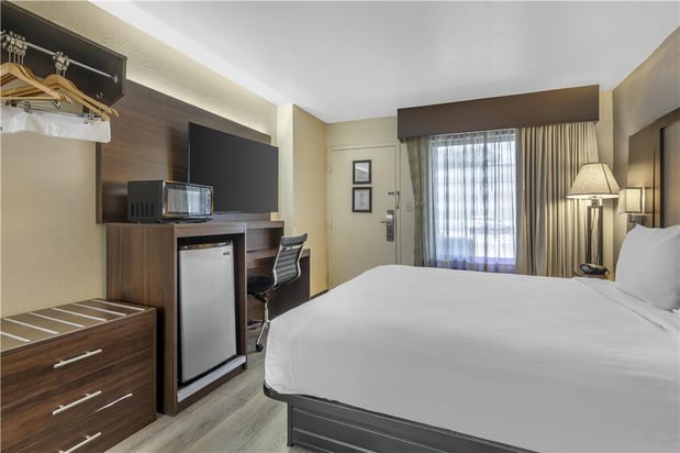 Images Best Western Salisbury Plaza