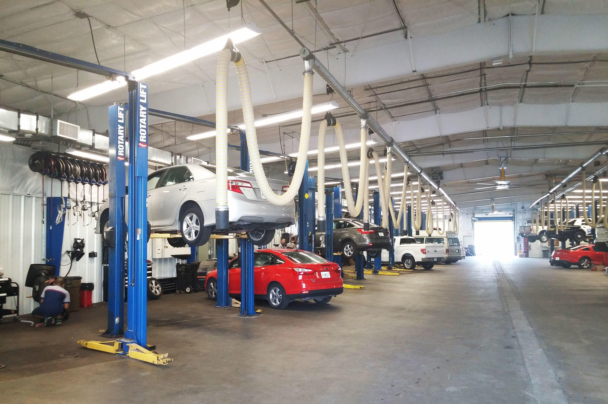 The all New Lakeland Ford Service Center has the latest equipment and technology to diagnose any vehicle with precision and get you back on the road in no time.