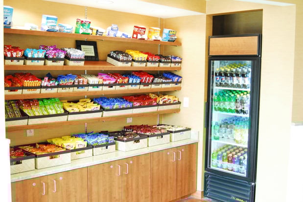 Images Holiday Inn & Suites Virginia Beach - North Beach by IHG