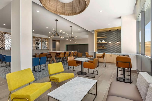 Images Hampton Inn & Suites San Mateo-San Francisco Airport
