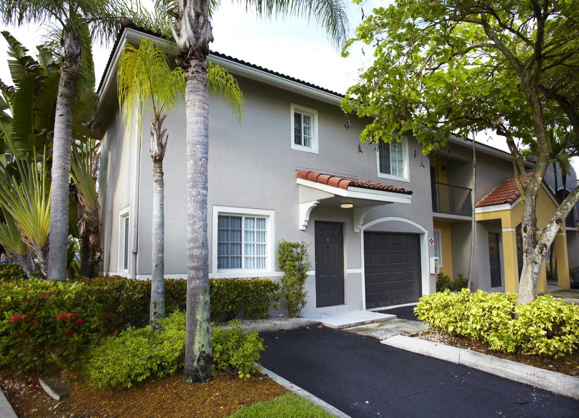 Camden Doral Apartments Photo