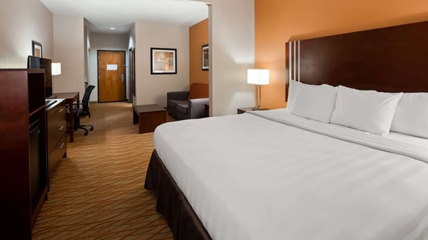 Images Best Western Plus Spring Inn & Suites