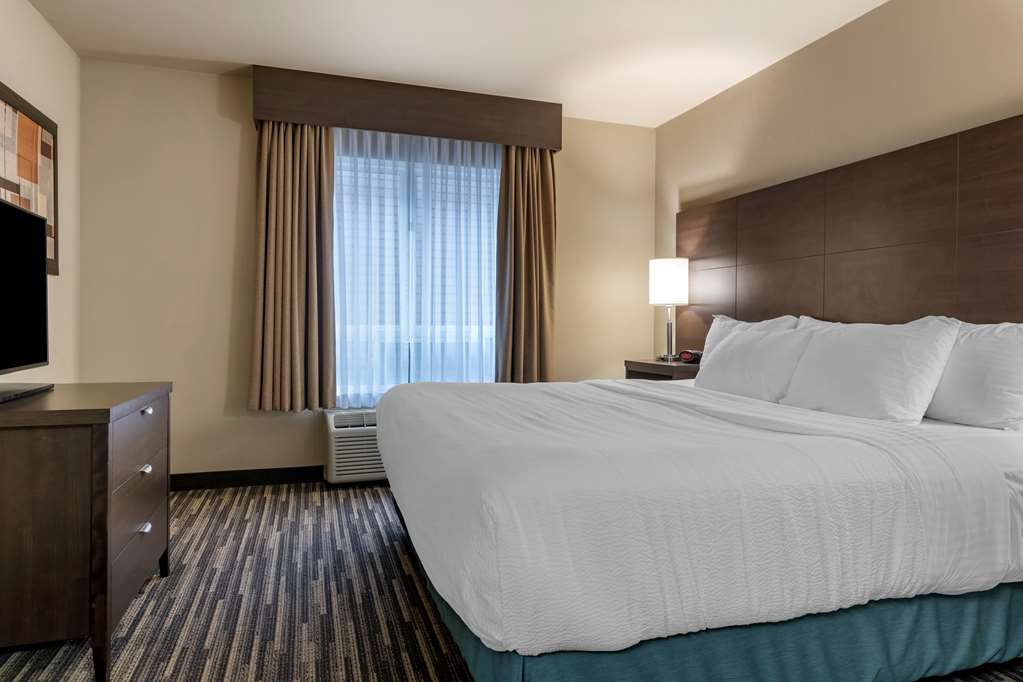 Images Best Western Plus Dartmouth Hotel & Suites
