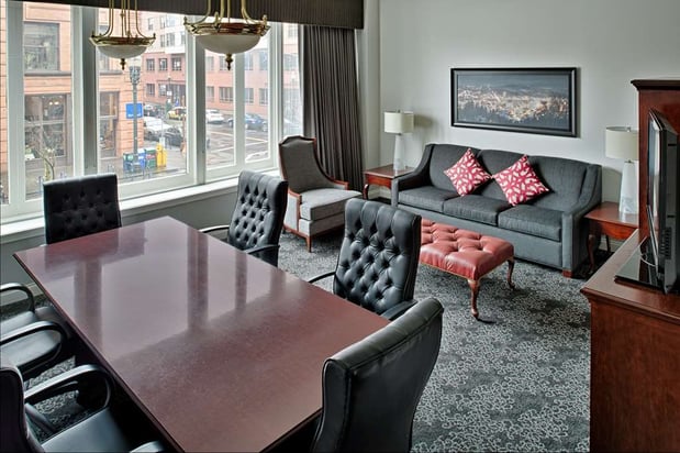 Images Embassy Suites by Hilton Portland Downtown