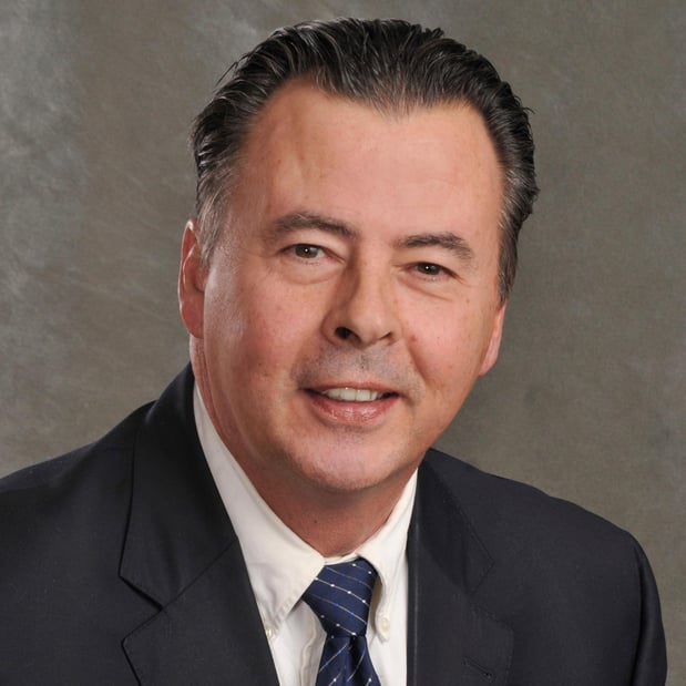Images Edward Jones - Financial Advisor: Michael Reynolds
