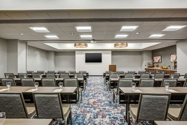 Images Hilton Garden Inn Boston/Waltham