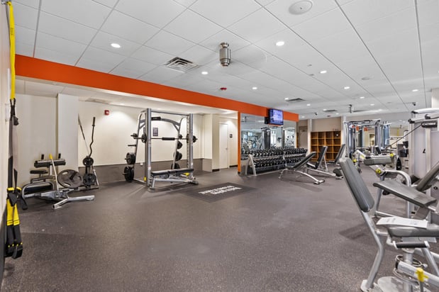 Images 2nd Avenue Centre