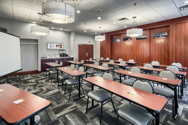 Images Hampton Inn Louisville-Northeast