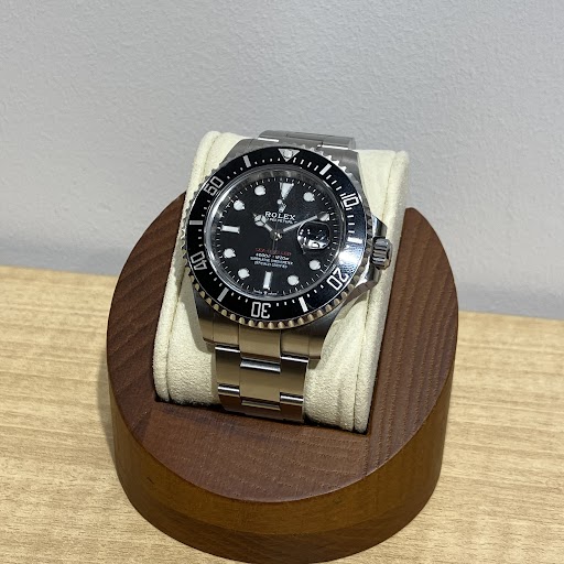 Images KOMEHYO（コメ兵）買取センターアミュプラザ鹿児島