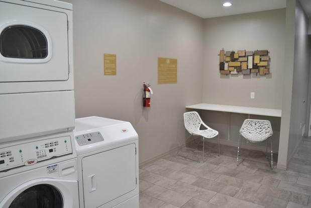 Images Candlewood Suites Kansas City - Independence by IHG