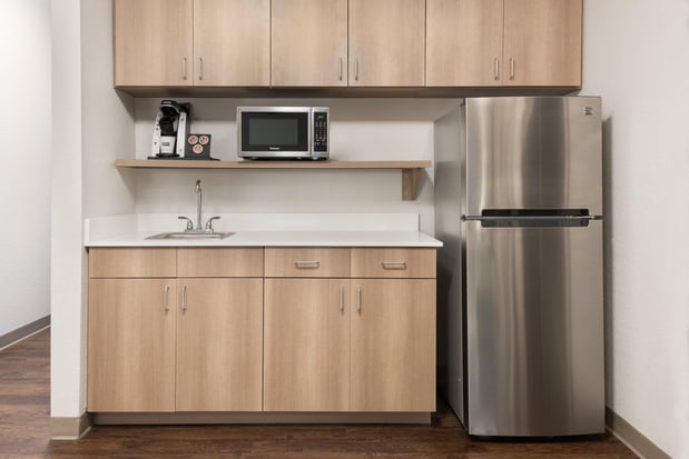 Images Holiday Inn Express & Suites Columbus Airport East by IHG