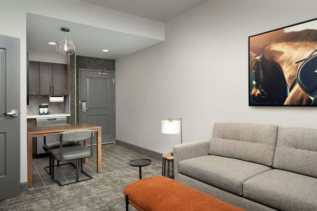 Images Homewood Suites by Hilton Louisville Airport