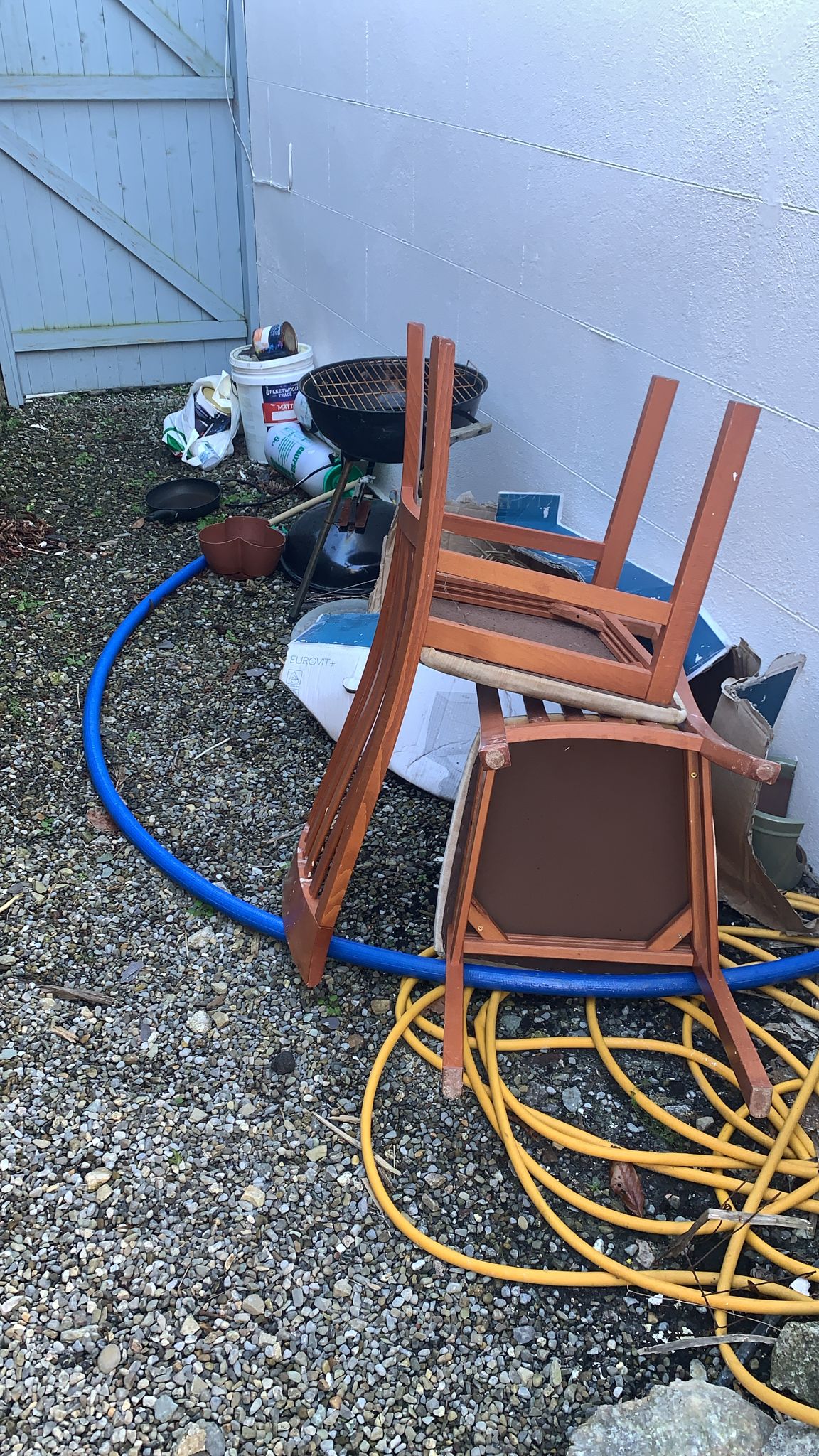 Residential Rubbish Removal, Commercial Waste Removal, Garden Waste Clearance, Construction & Renovation Waste Removal, Attic, Garage & Shed Clearance, Tree Removal & Green Waste Recycling