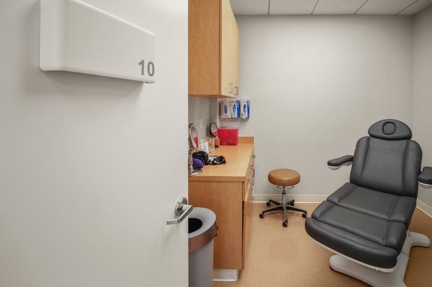 Images Moy, Fincher, Chipps Facial Plastics & Dermatology - Beverly Hills