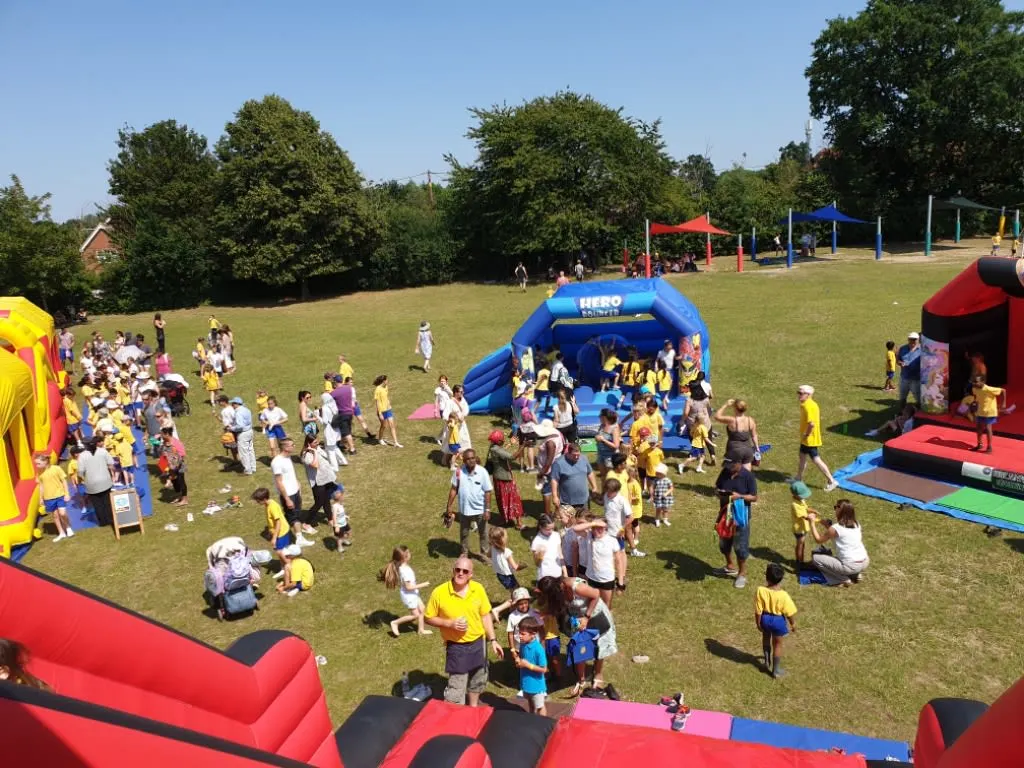 Images Top Banana Bouncy Castles