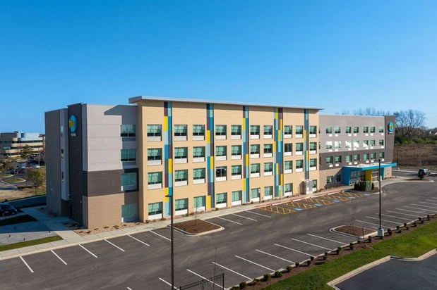 Images Tru by Hilton Naperville Chicago