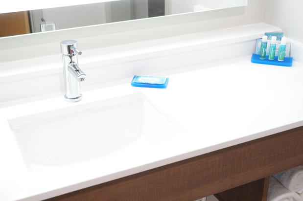 Images Holiday Inn Express & Suites Fremont - Milpitas Central by IHG