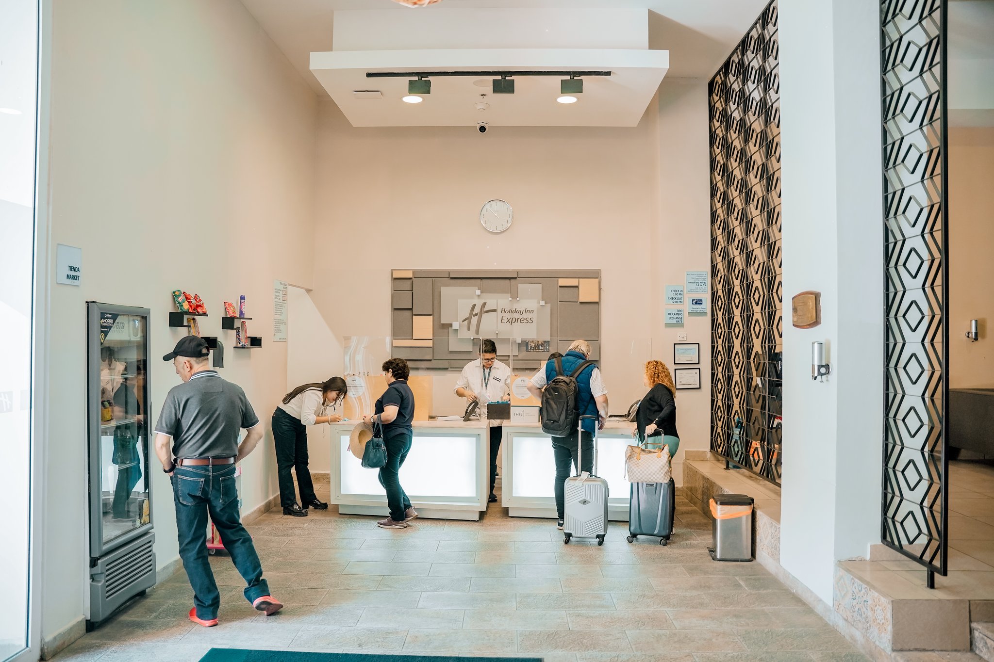 Images Holiday Inn Express Merida Centro by IHG