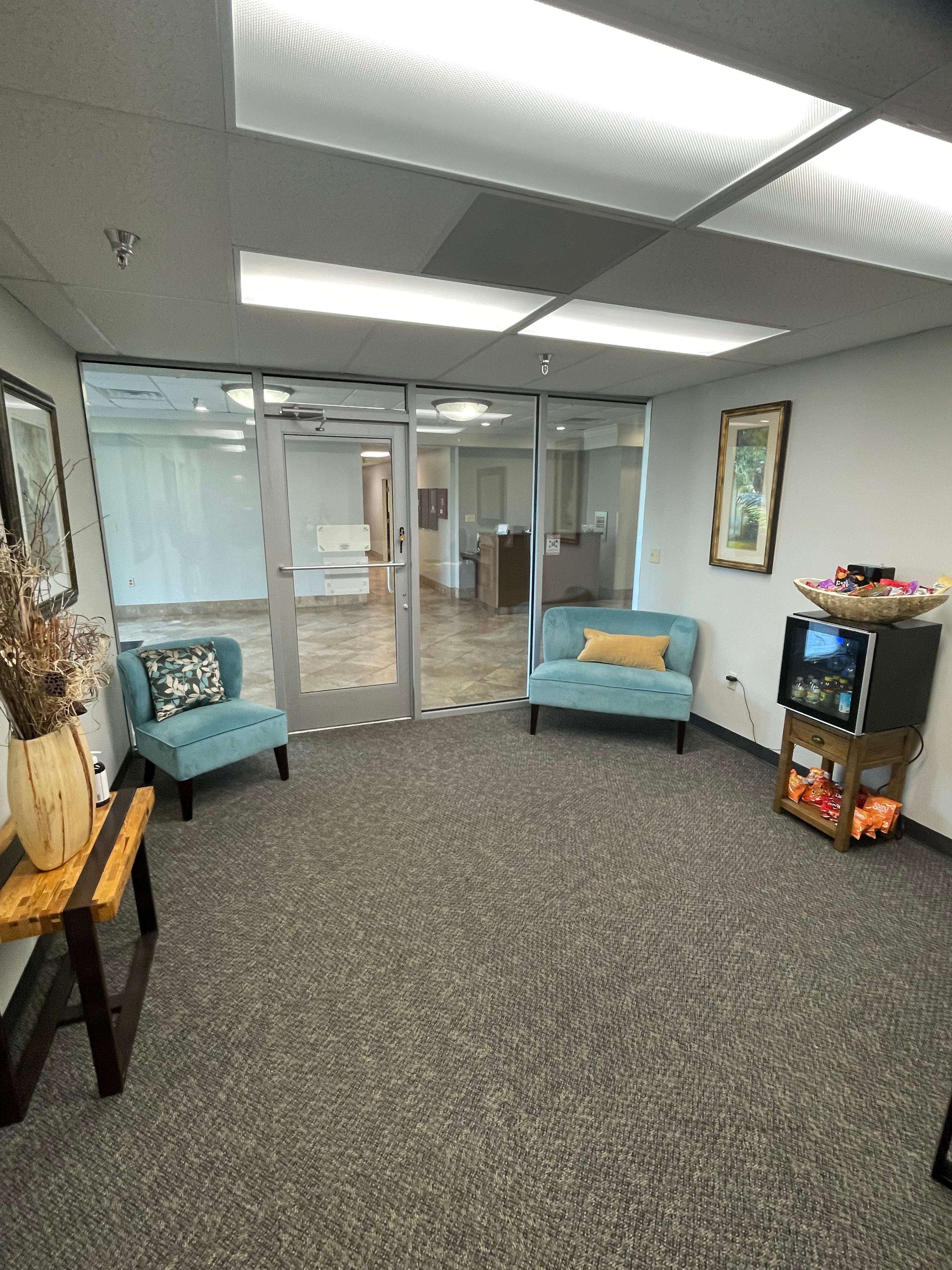 Reception at Pragle Chiropractic, Car Accident And Massage Clinic Tallahassee