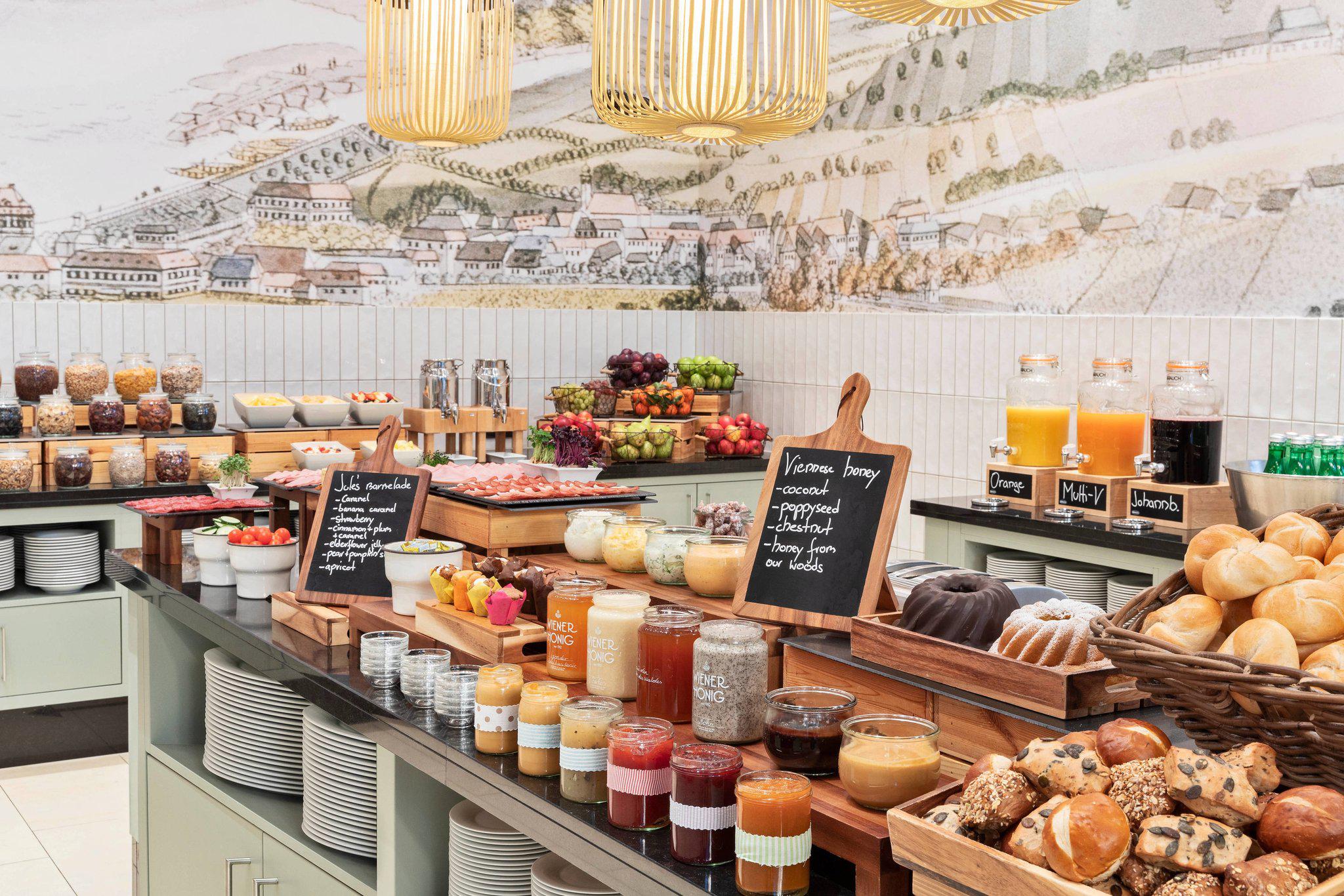 Courtyard by Marriott Vienna Prater/Messe, Trabrennstrasse 4 in Vienna