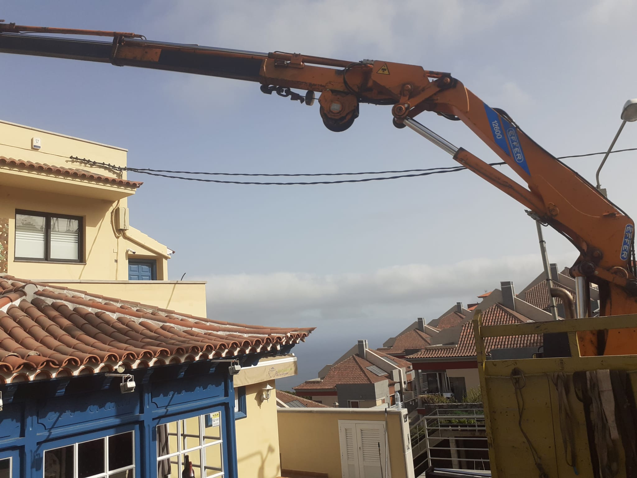 Images Transportes y Grúas Sisi