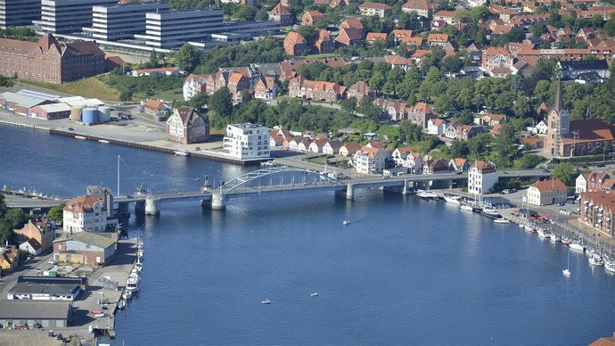 Images Vojens Glarmester & Rammeforretning