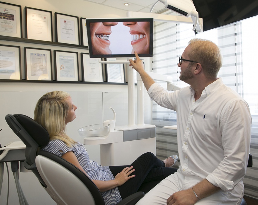 Dr. med. dent. M.Sc. Jakob Koschdon, Robert-Koch-Str. 5 in Neu-Isenburg