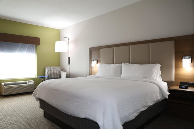 Images Holiday Inn Express & Suites Albuquerque Airport by IHG