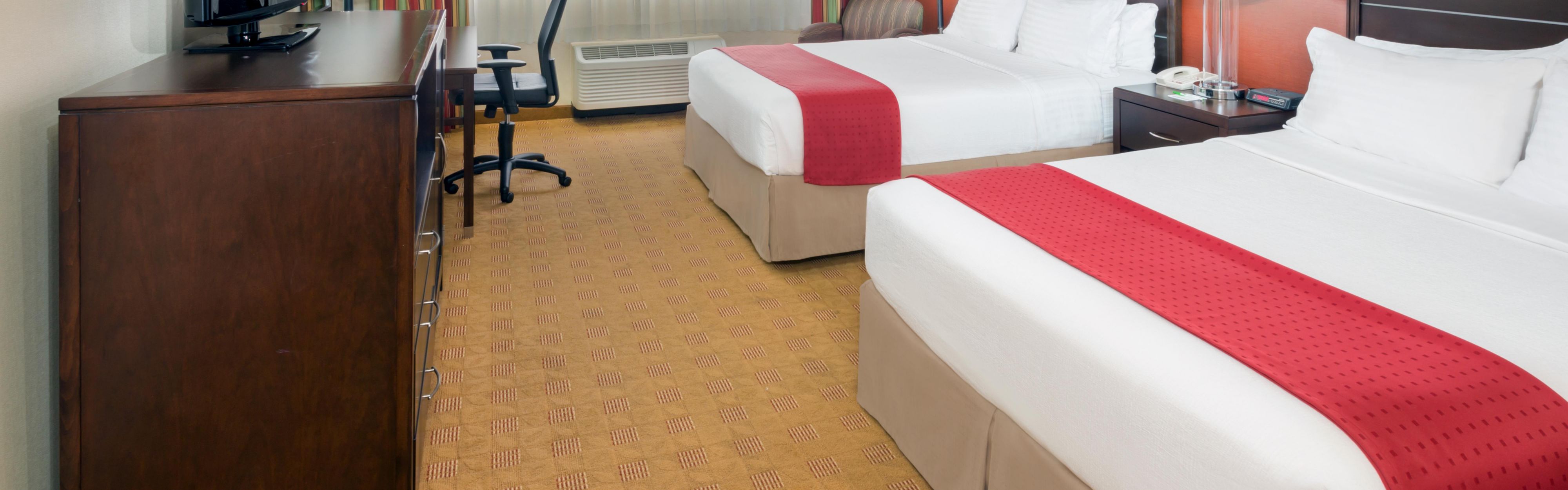 Hotels Near John Wayne Airport With Shuttle Service Hotels Near John Wayne Airport With Shuttle Service